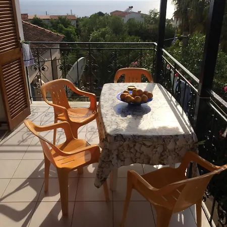 Petrochorivillage * Petrochori (Peloponnese)